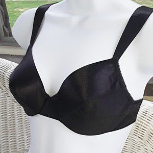 Victoria's Secret SEXY Black Satin Underwire Bra EUC